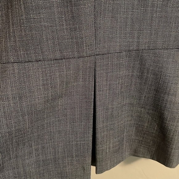 Ann Taylor Loft 16 Gray Blazer Jacket - Picture 8 of 9